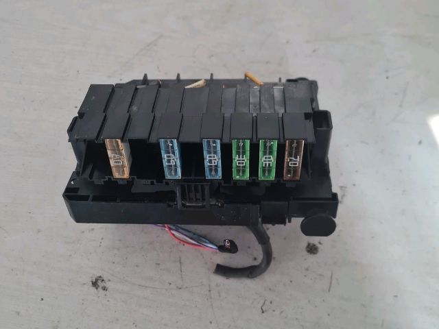 bontott CITROËN C4 Biztosítéktábla Motortér