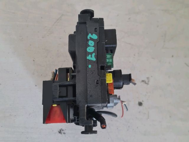 bontott CITROËN C4 Biztosítéktábla Motortér