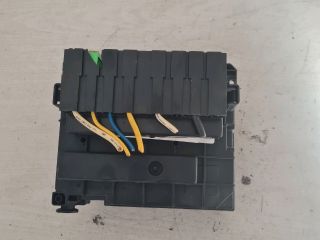 bontott CITROËN C4 Biztosítéktábla Motortér