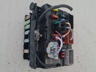 bontott CITROËN C4 Biztosítéktábla Motortér