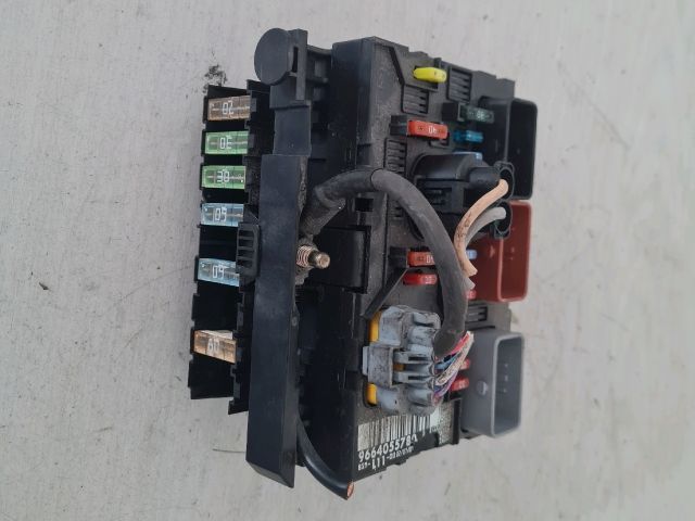 bontott CITROËN C4 Biztosítéktábla Motortér