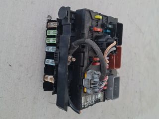 bontott CITROËN C4 Biztosítéktábla Motortér