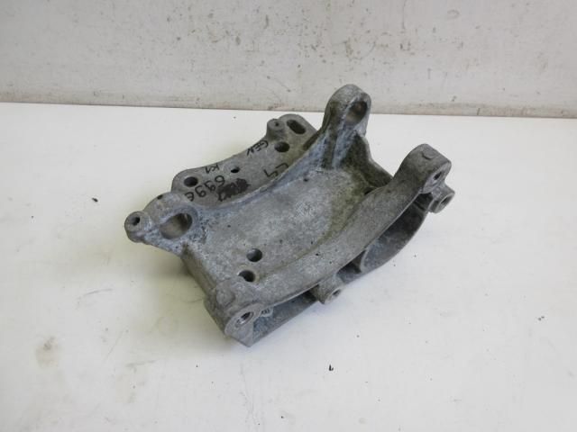 bontott CITROËN C4 Generátor Tartó Bak