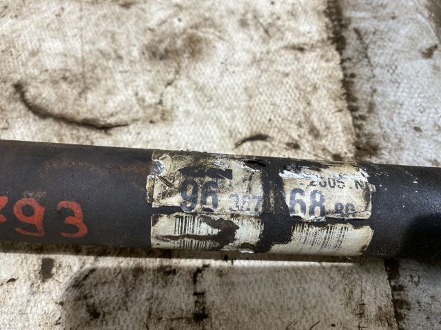 bontott CITROËN C4 Jobb Féltengely