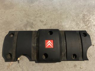 bontott CITROËN C4 Középső Motorburkolat