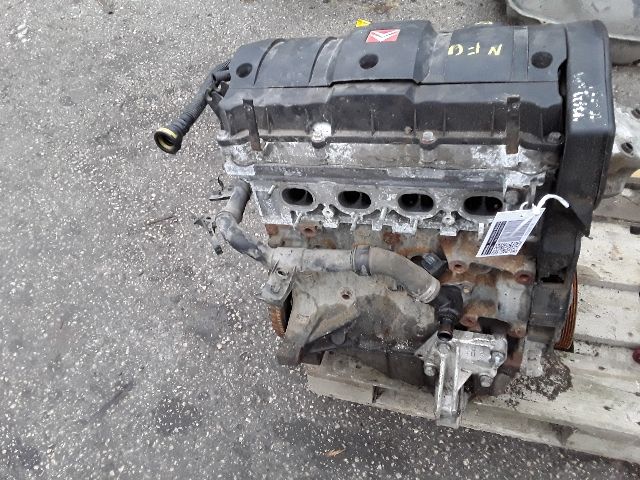 bontott CITROËN C4 Motor (Fűzött blokk hengerfejjel)