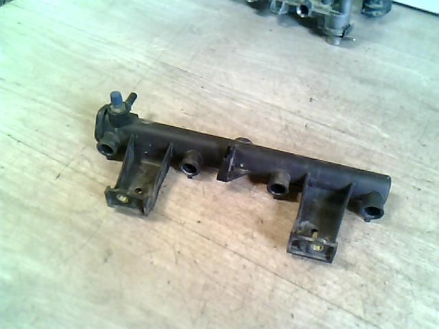 bontott CITROËN C4 Porlasztó Sor / Híd