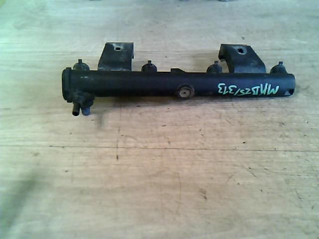 bontott CITROËN C4 Porlasztó Sor / Híd