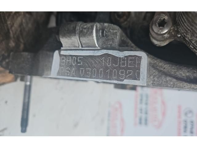 bontott CITROËN C4 Motor (Fűzött blokk hengerfejjel)