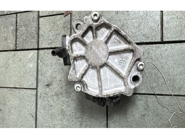 bontott CITROËN C4 Vákumpumpa