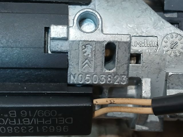 bontott CITROËN C4 Gyújtáskapcsoló