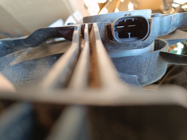 bontott CITROËN C4 Klímahűtő Ventilátor