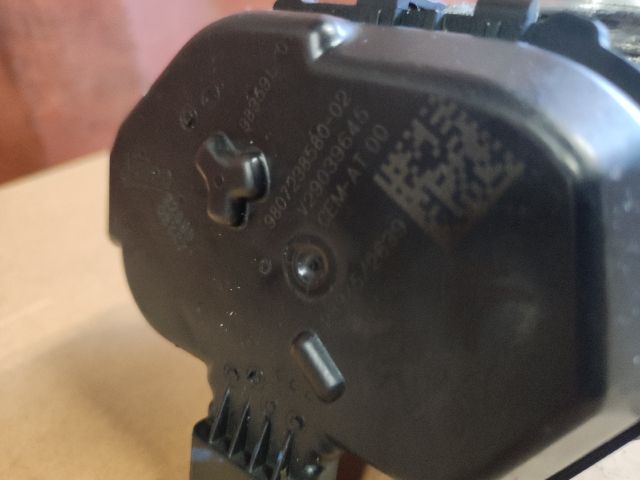 bontott CITROËN C4 Fojtószelep (Elektromos)