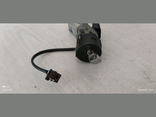 bontott CITROËN C4 Gyújtáskapcsoló Házzal