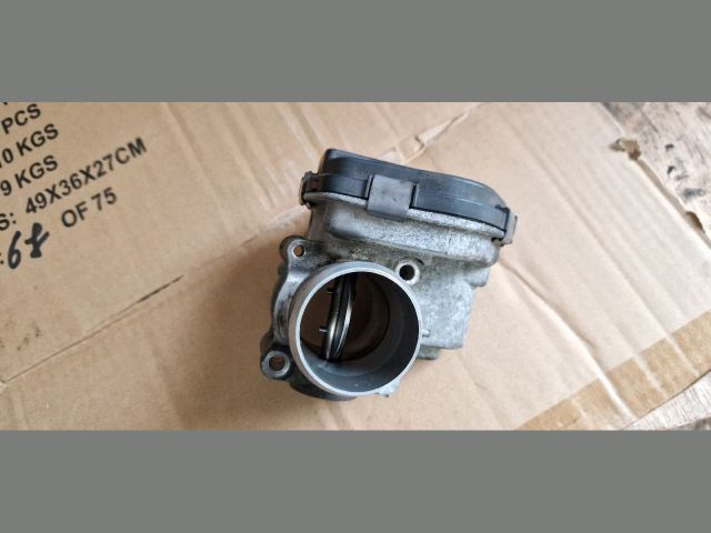 bontott CITROËN C4 Fojtószelep (Elektromos)