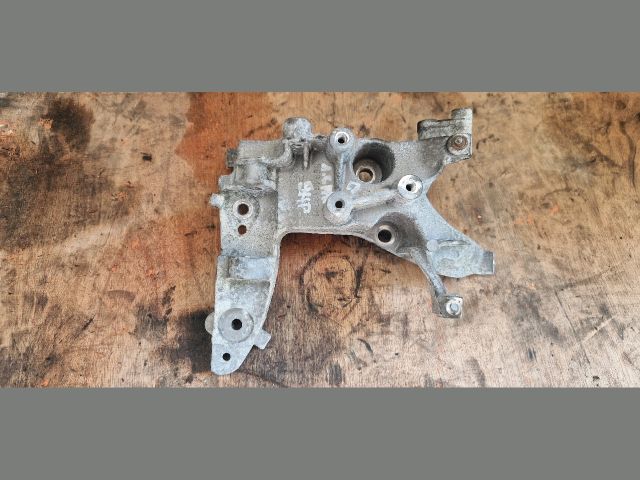 bontott CITROËN C4 Generátor Tartó Bak