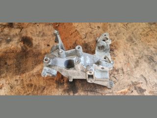 bontott CITROËN C4 Generátor Tartó Bak