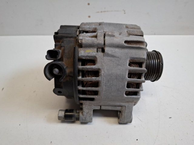 bontott CITROËN C4 Generátor