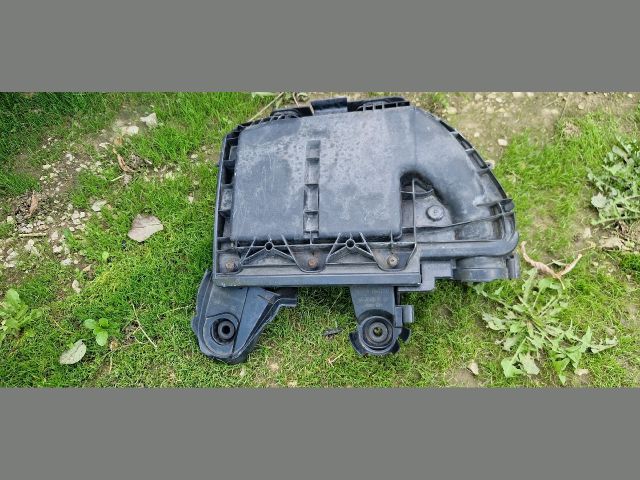 bontott CITROËN C4 Légszűrő Ház