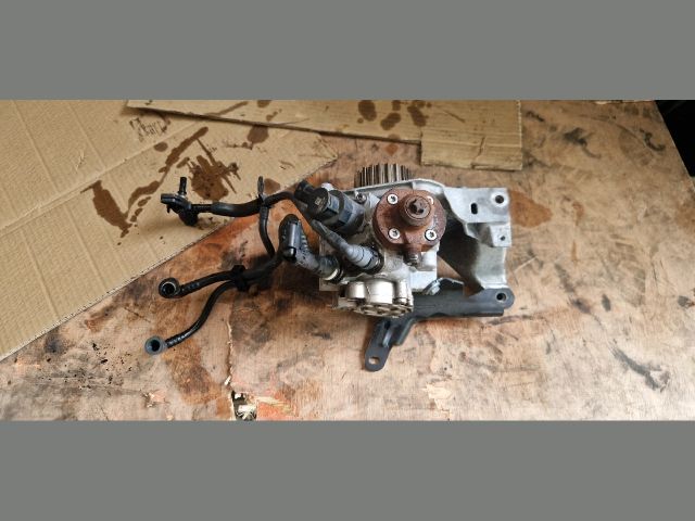 bontott CITROËN C4 Nagynyomású Szivattyú