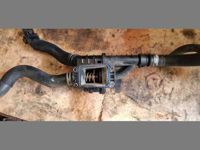 bontott CITROËN C4 Termosztátház Csővel