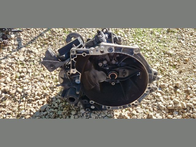 bontott CITROËN C4 Váltó (Mechanikus)