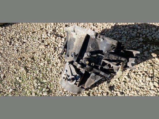 bontott CITROËN C4 Váltó (Mechanikus)