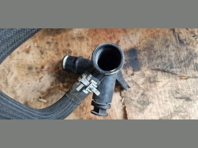 bontott CITROËN C4 Vízcső