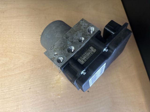 bontott CITROËN C4 ABS Kocka