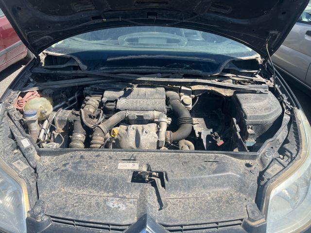 bontott CITROËN C4 Bal első Féknyereg Munkahengerrel