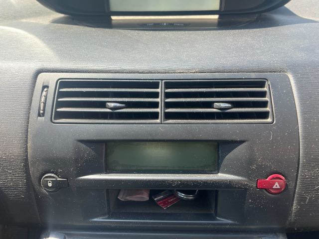 bontott CITROËN C4 Bal hátsó Féknyereg Munkahengerrel