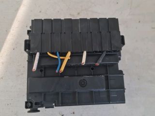 bontott CITROËN C4 Biztosítéktábla Motortér