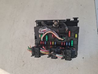 bontott CITROËN C4 Biztosítéktábla Motortér