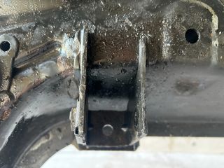 bontott CITROËN C4 Első Bölcső