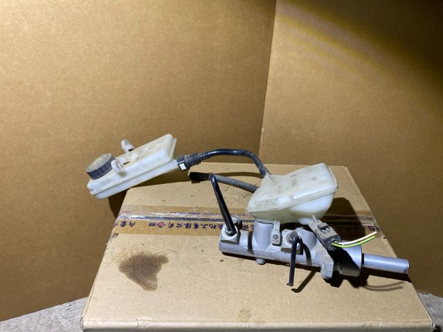 bontott CITROËN C4 Főfékhenger