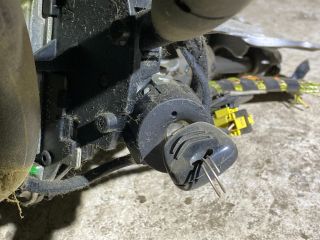 bontott CITROËN C4 Gyújtáskapcsoló Házzal