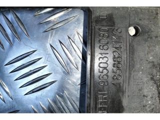 bontott CITROËN C4 Homlokfal (Üres lemez)