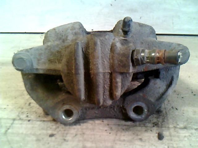 bontott CITROËN C4 Jobb első Féknyereg Munkahengerrel