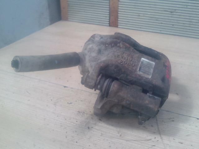 bontott CITROËN C4 Jobb első Féknyereg Munkahengerrel