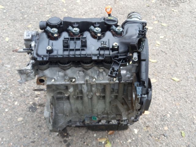 bontott CITROËN C4 Motor (Fűzött blokk hengerfejjel)