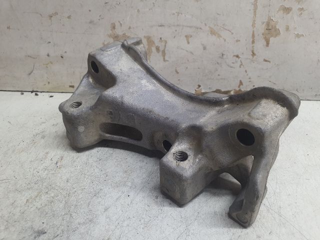 bontott CITROËN C4 Motor Tartó Bak (Fém)