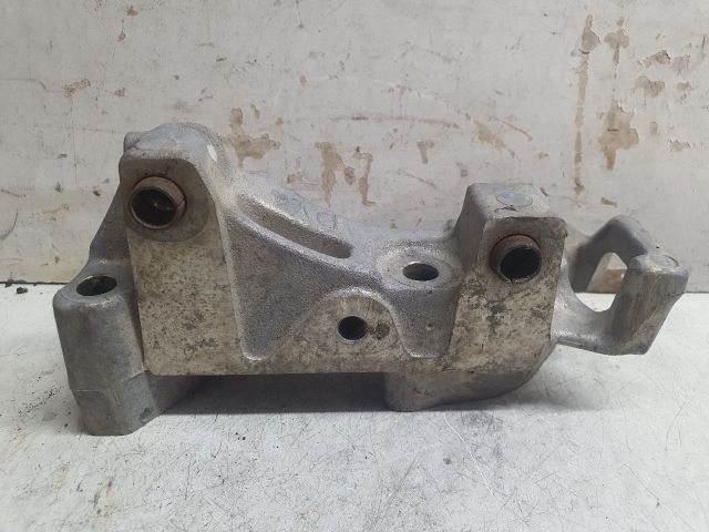bontott CITROËN C4 Motor Tartó Bak (Fém)