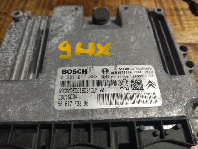 bontott CITROËN C4 Motorvezérlő