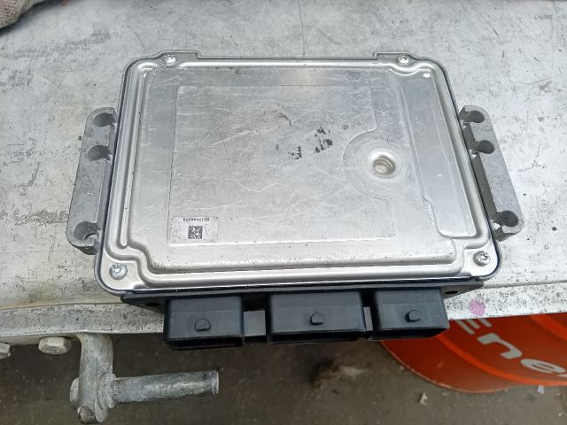 bontott CITROËN C4 Motorvezérlő