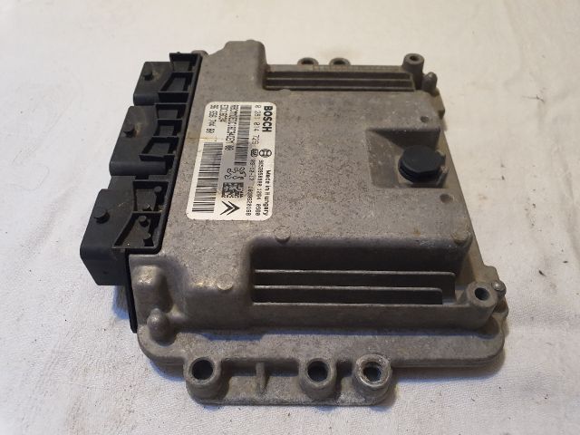 bontott CITROËN C4 Motorvezérlő