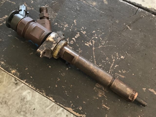 bontott CITROËN C4 Porlasztó (1 db)