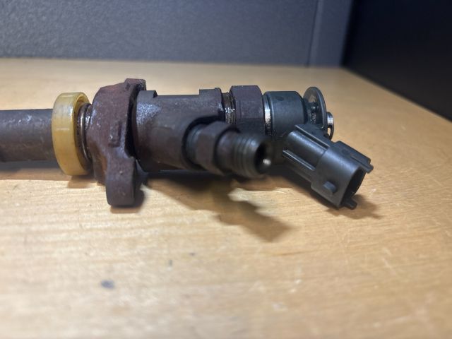 bontott CITROËN C4 Porlasztó (1 db)