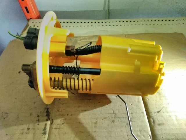 bontott CITROËN C4 Üzemanyag Szivattyú