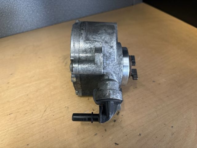 bontott CITROËN C4 Vákumpumpa