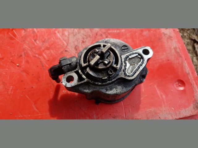 bontott CITROËN C4 Vákumpumpa